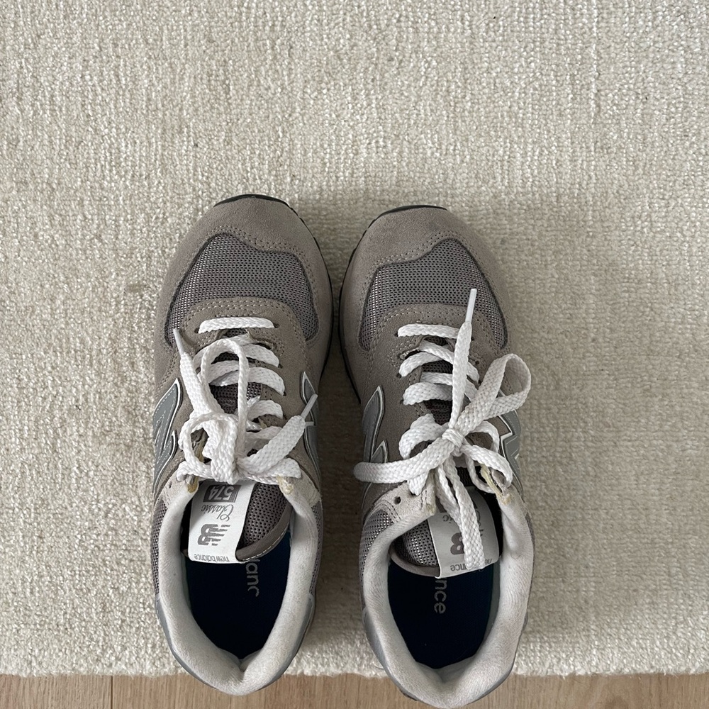 New Balance 574 - Picture 2 of 4